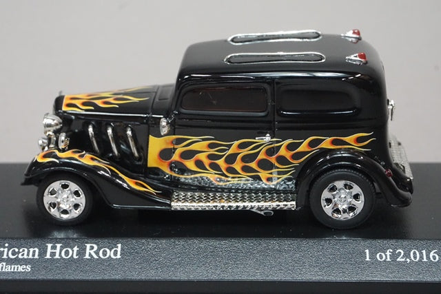 1:43 MINICHAMPS 400142260 American Hot Rod Black with flames