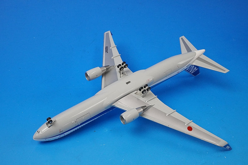 1:200 B767-300ER ANA JA619A NH20046 ANA airplane model