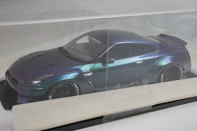 1:18 ignition model IG1033 LB-WORKS GT-R (R35) Metallic Purple / Green WEB Limited