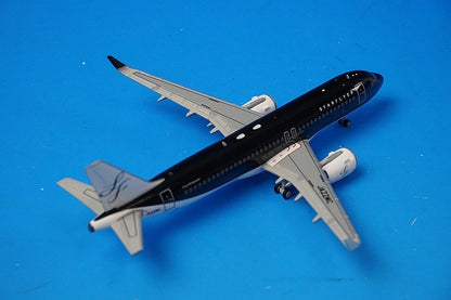 1:400 A320-200 Starflyer JA22MC SFJ4004 Gemini airplane model