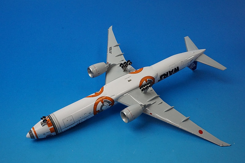 1:200 B777-300ER ANA STAR WARS Star Wars BB-8 JA789A NH20094 ANA airplane model