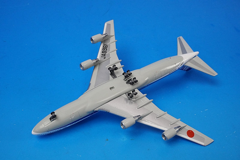 1:400 B747-400 ANA Kanji Logo JA8961 NH40015 ANA