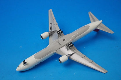 1:400 B767-300 JAL Arc Paint JA611J 10519 Phoenix airplane model