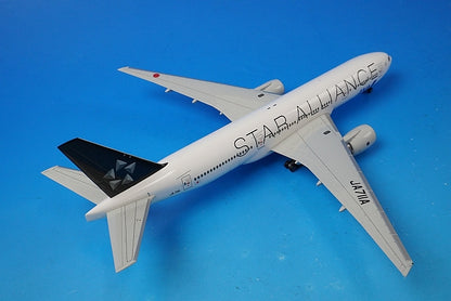 1:200 B777-200 ANA Star Alliance livery JA711A NH20711 ANA airplane model