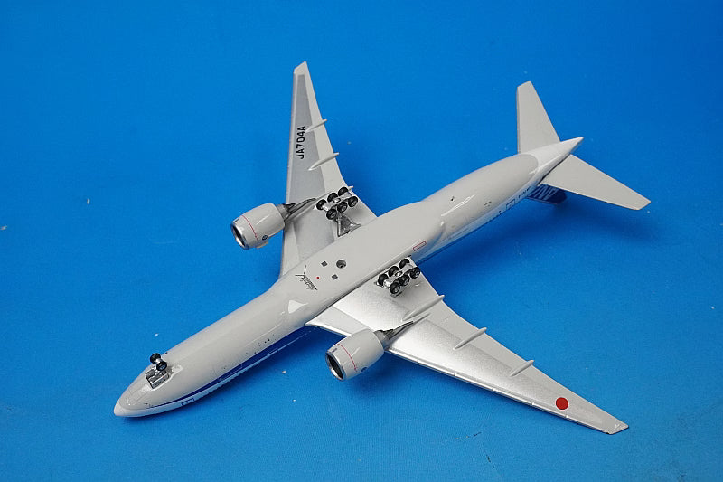 1:400 B777-200 ANA Inspiration of JAPAN JA704A 11118 Phoenix airplane model