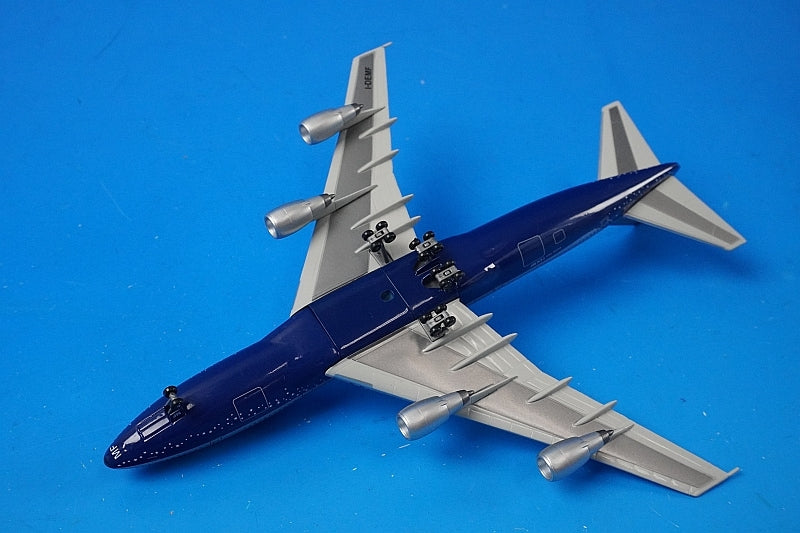 1:400 B747-200 Alitalia Baci I-DEMF 55542 Dragon airplane model
