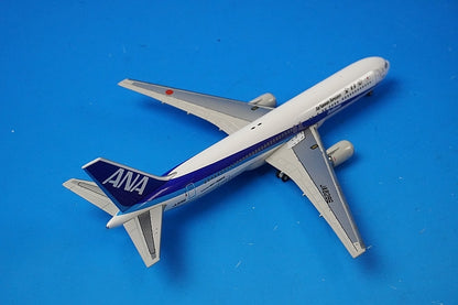 1:400 B767-300ER ANA JA8286 NH40041 ANA airplane model