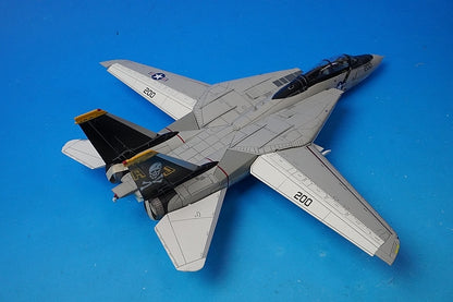 1:72 F-14A USN Jolly Rogers Wing Commander Aircraft Aboard the Nimitz Aircraft Carrier AJ200 001619 CENTURY WINGS