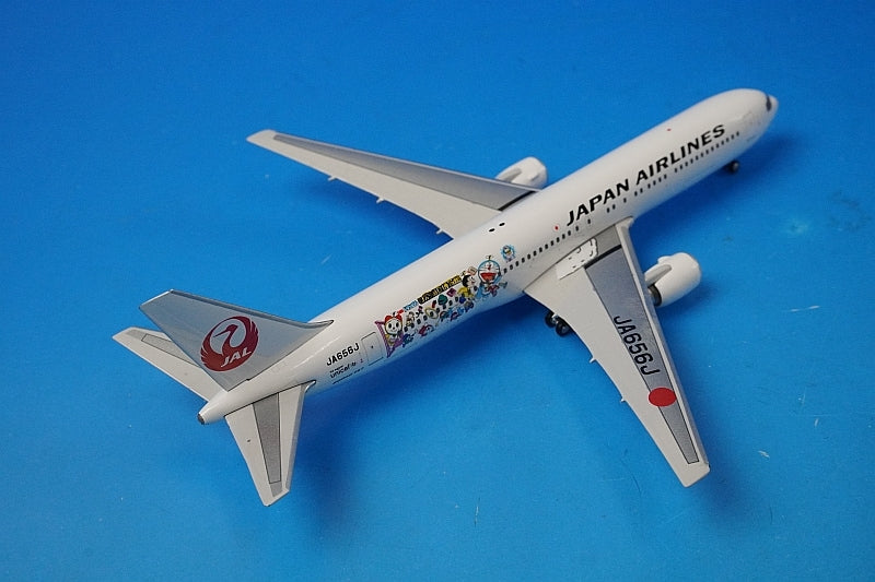 1:400 B767-300ER JAL Doraemon JA656J 04015 Phoenix airplane model