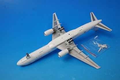 1:200 C-32B B757-200 USAF 02-5001 IFC32USAF02 INFLIGHT
