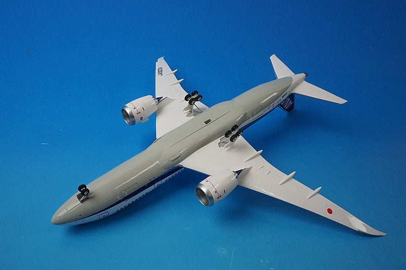 1:200 B787-8 ANA Rolls-Royce with emblem JA803A NH20042 ANA airplane model