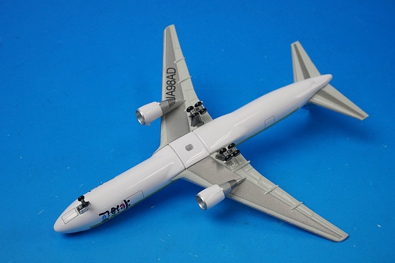 1:400 B767-300ER AIR DO Hokkaido Calbee Jalan Docomo JA98AD 55358 Dragon airplane model