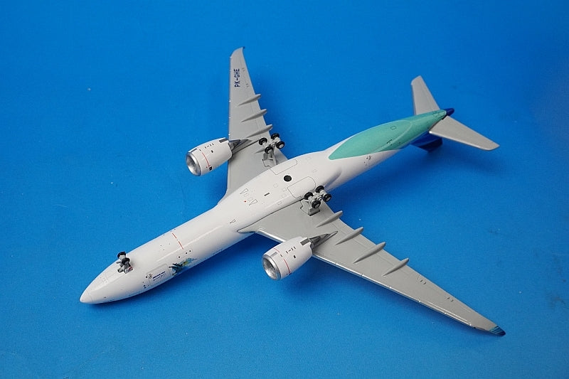 1:400 A330-900neo Garuda Indonesia Great Experience with A330-900neo PK-GHE XX4484 JC Wings airplane model