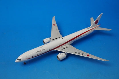 1:400 B777-300ER JASDF 701st Japanese government airplane #80-1111 GMJSD086 Gemini airplane model