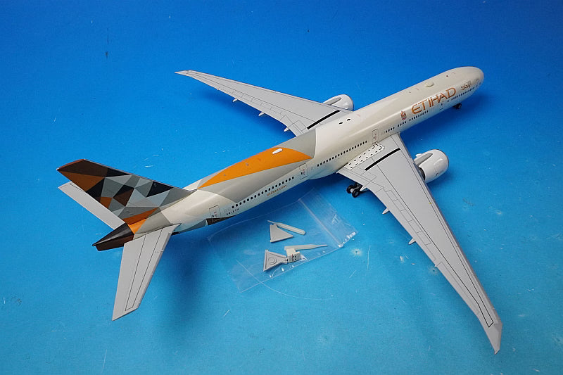 1:200 B777-300ER Etihad New Livery A6-ETA XX2236 JC Wings airplane model