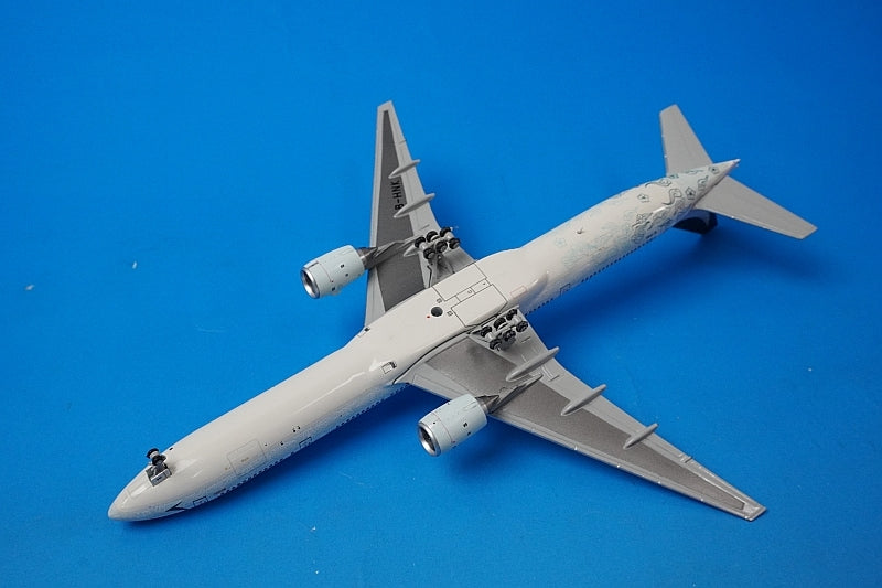 1:400 B777-300 Cathay Pacific 20th Anniversary of Hong Kong SAR B-HNK 4129 JC Wings airplane model