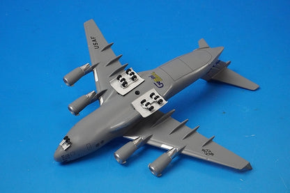 1:400 C-17 Globemaster III USN United States Air Force McGuire Air Force Base GMUSA013 Gemini airplane model