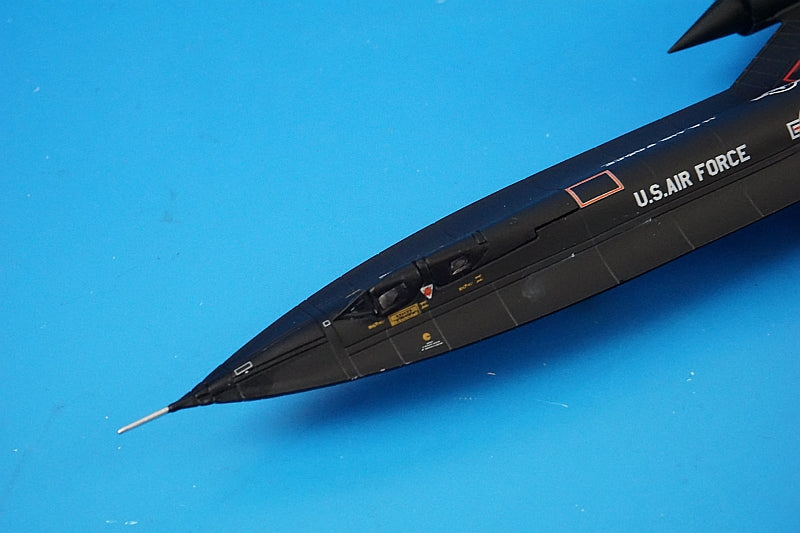 1:200 SR-71A Blackbird United States Air Force 9th Strategic Reconnaissance Wing Rapid Rabbit 553346 Herpa