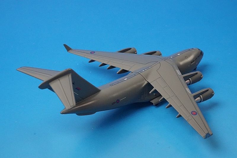 1:400 C-17 Globemaster Royal Air Force RAF Brize Norton GMRAF006 Gemini