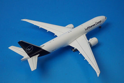 1:400 B777-200F Lufthansa Cargo D-ALFA GJDLH2126 Gemini airplane model