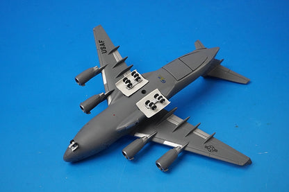 1:400 C-17 USAF Martinsburg Air Force Base #10196 GMUSA074 Gemini