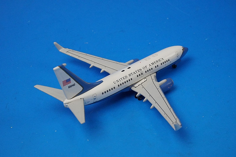 1:400 C-40B (B737-700) UASF Government Aircraft #10040 GJAFO525 Gemini