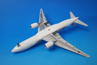 1:200 B777-200ER ANA Kimetsu no Yaiba Jetsan WiFi with radome and gear JA745A NH20197 ANA airplane model