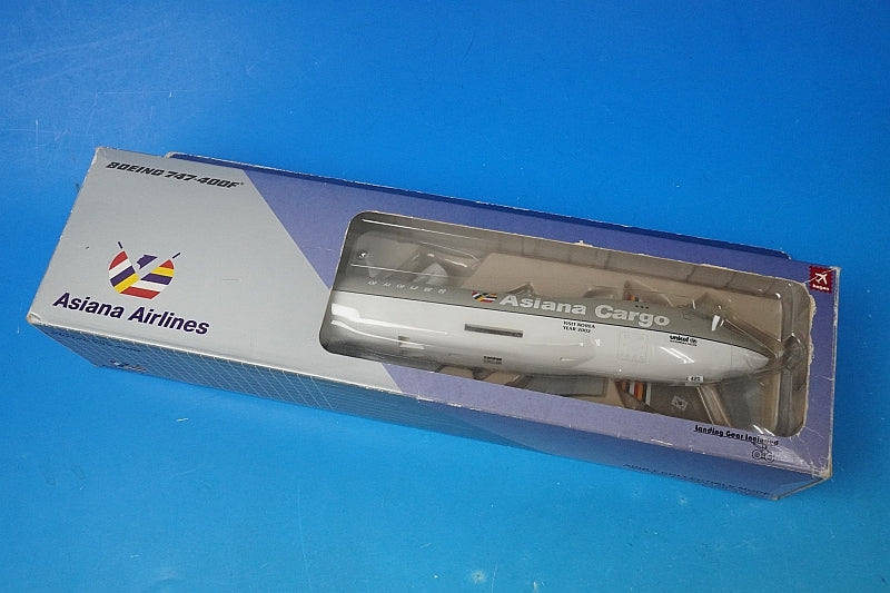 1:200 B747-400F Asiana Cargo HL7420 2155 Hogan airplane model