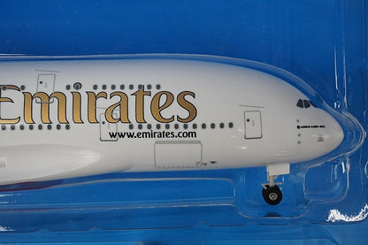 1:200 A380-800 Emirates Real Madrid A6-EUW Other airplane model