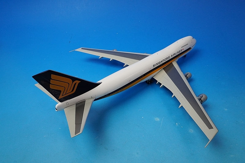 1:200 B747-200 Singapore 9V-SIA IF7420513B INFLIGHT airplane model