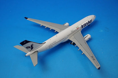1:400 A330-200 Iran Air EP-IJA GJIRA1652 Gemini airplane model