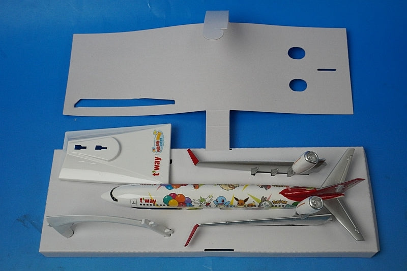 1:200 B737-800 T'way Pikachu Jet HL8306 T'way airplane model