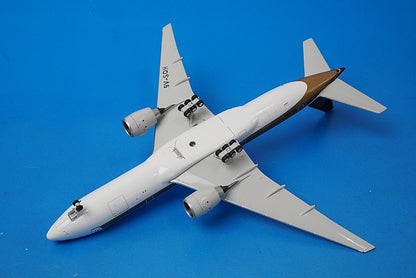 1:400 B777-200/ER Singapore 9V-SQH 10214 Phoenix airplane model