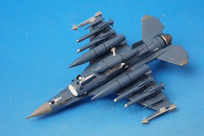 1:200 F-2A JASDF 3rd Air Wing 3rd Squadron Misawa Air Base #93-8548 WA22094 Gulliver airplane model