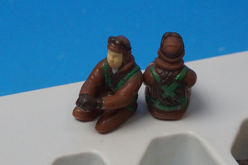1:48 Japanese Navy Pilot Figures Set of 5 F-2 Seated Marushin Industry