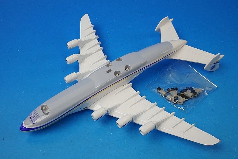 1:400 Antonov An-225 Mriya Antonov Design Bureau (Soviet Union) UR-82080 Other airplane model