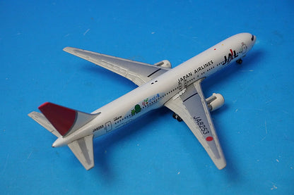 1:500 B767-346 JAL Aichi Expo Morizo & Kikkoro JA8253 NET Models airplane model
