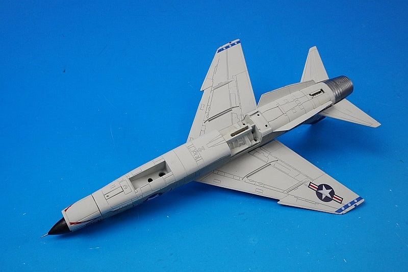 1:72 F-8E Crusader U.S. Marine Corps 212th Marine Fighter Squadron Lancers WD106 1965 001624 CENTURY WINGS