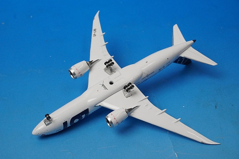 1:400 B787-8 LOT Poland SP-LRB 11001 Phoenix airplane model