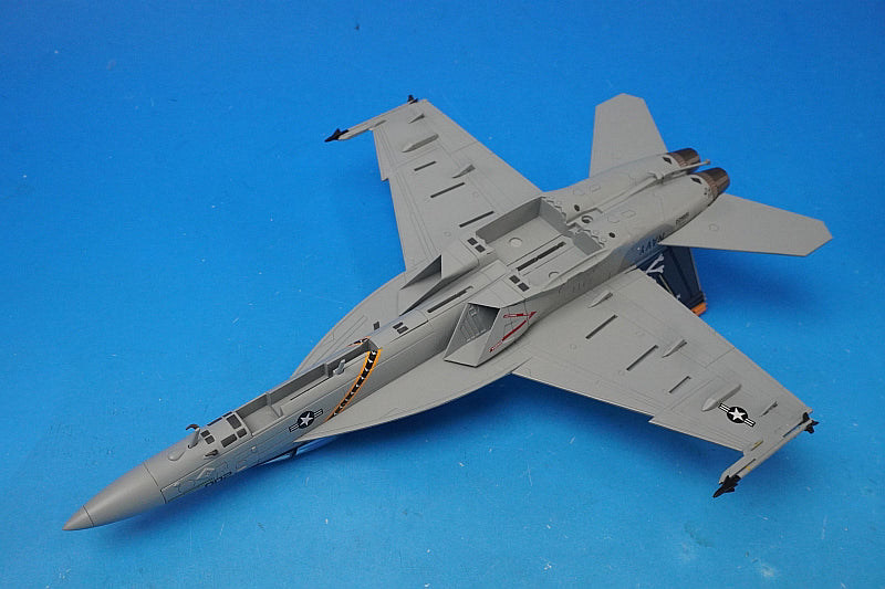 1:72 F/A-18F Two-Seater U.S. Navy 103rd Fighter Attack Squadron Jolly Rogers aboard the aircraft carrier Dwight D. Eisenhower HA5102 Hobby Master airplane model