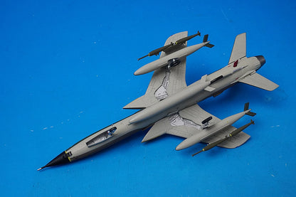 1:144 F-105D Thunderchief, U.S. Air Force, 355th Tactical Fighter Wing, 357th Tactical Fighter Squadron, Takley Air Base, RU/#60-0504 AV440027 Avionics