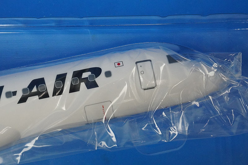 1:100 Embraer 190 J-AIR JA241J BJQ1163 JALUX airplane model