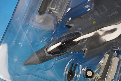 1:72 F-35C Lightning II US Navy 23rd Test and Evaluation Squadron Salty Dogs Prototype No. 1 CF-01 HA6202 Hobby Master airplane model