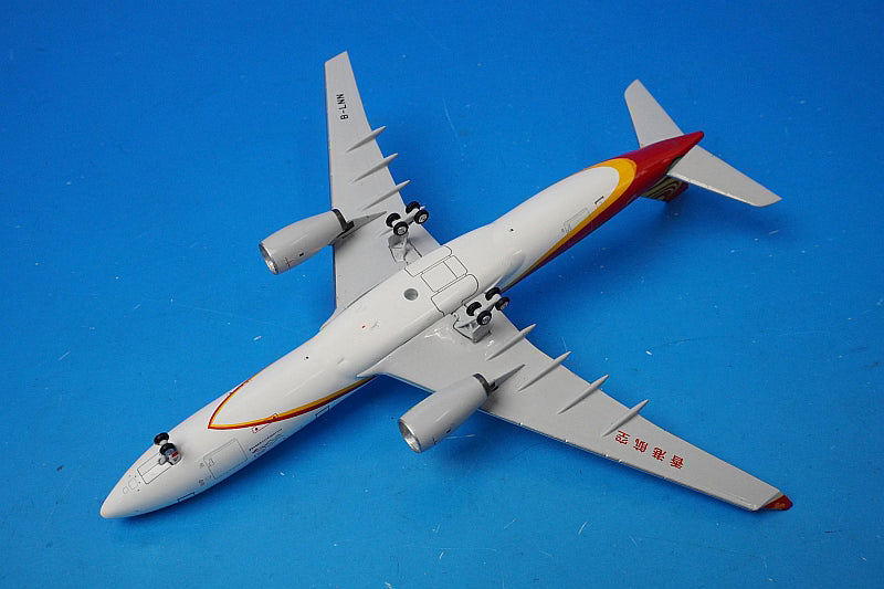 1:400 A330-300 Hong Kong Airlines B-LNN Aeroclassics airplane model