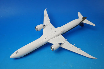 1:200 B787-10 Singapore 9V-SCN L2038 SQ Wings airplane model