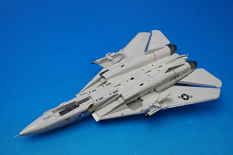 1:72 F-14A US Navy Fighter Squadron 84 Jolly Rogers, based on the aircraft carrier USS Nimitz AJ200 #160393 HA5203 Hobby Master airplane model