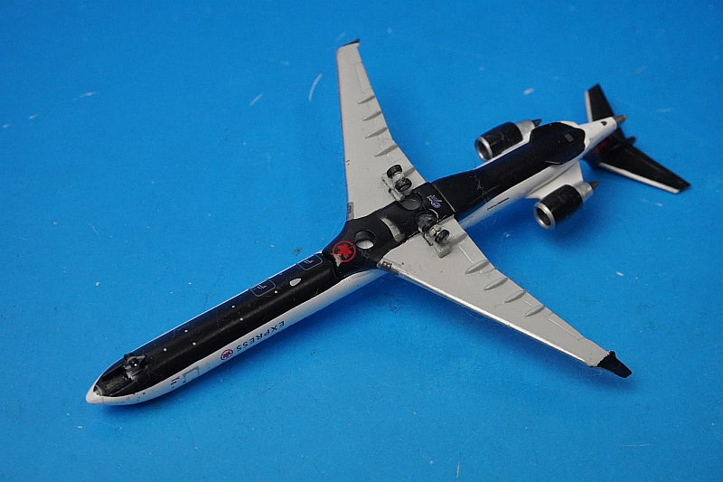 1:400 CRJ900LR Air Canada Express C-GJAN GJACA2030 Gemini airplane model