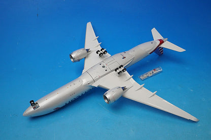1:200 A350-900 AA American Flap Down N350AA IF3501014D Inflight