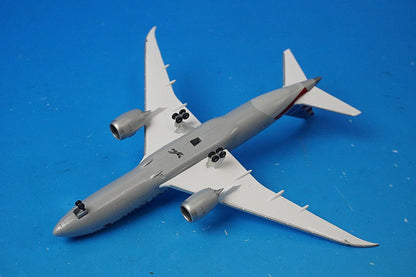 1:500 B787-8 AA American N816AA 527606-001 Herpa airplane model