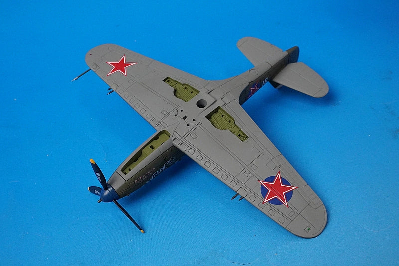 1:72 P-39N Airacobra Soviet Air Force 100th Guards Fighter Regiment Grigory Ustinovich Dolnikov's White 01 HA1714 Hobby Master airplane model